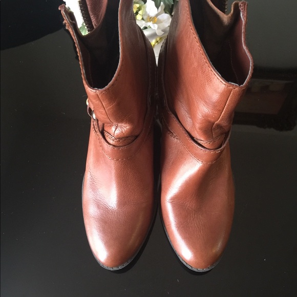 Bandolina Brown Upper leather boot - Picture 2 of 4